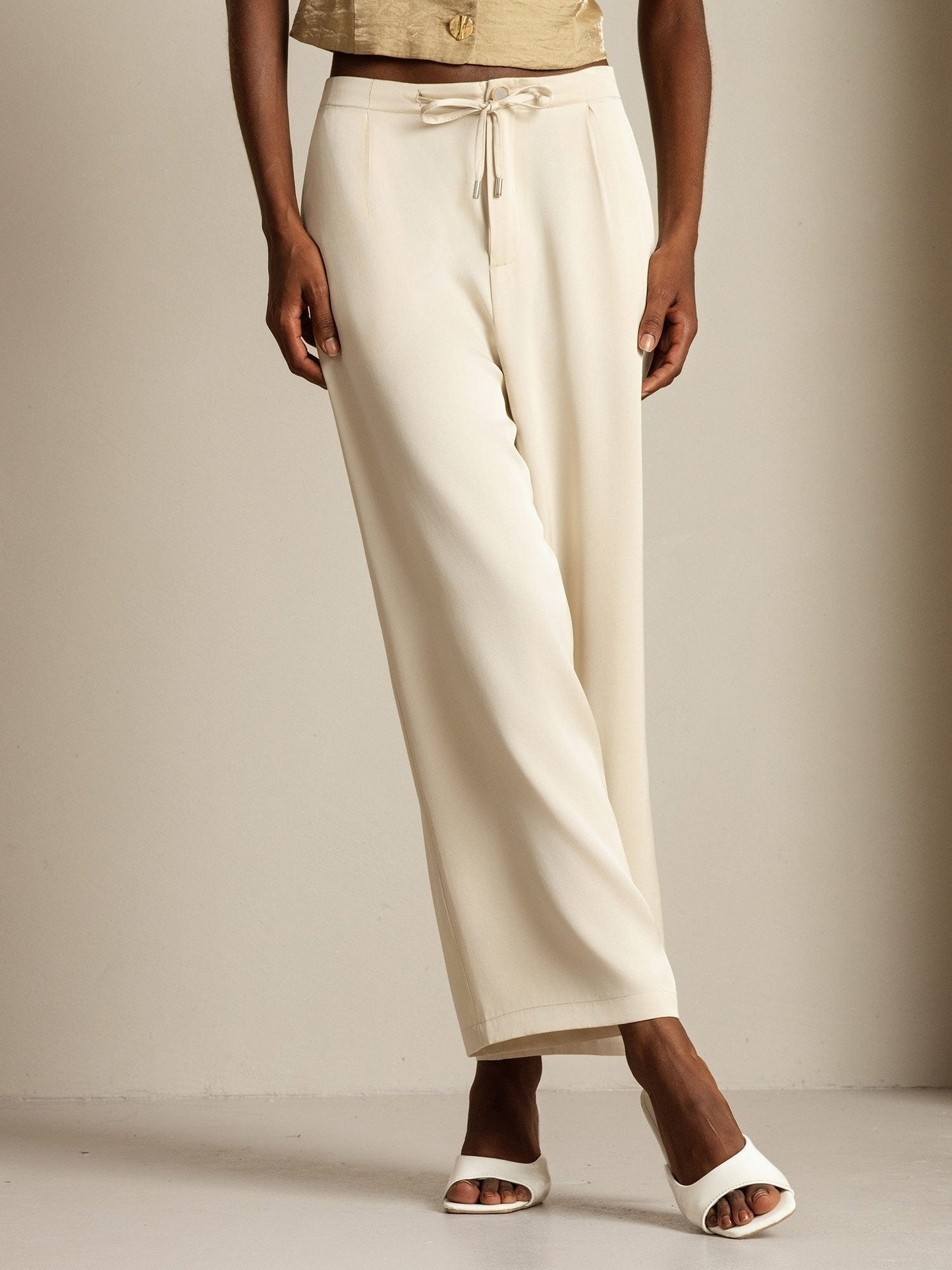 Wide leg classic pants