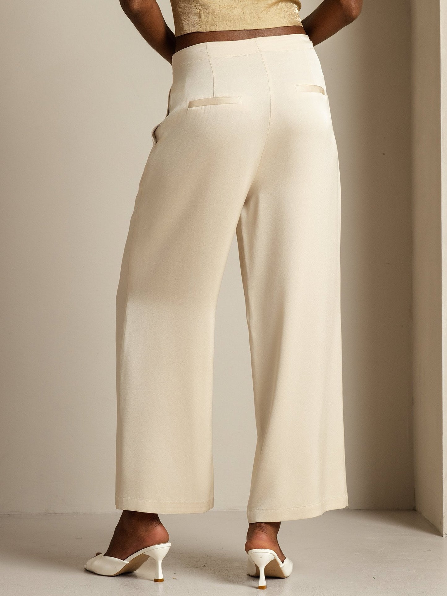 Wide leg classic pants